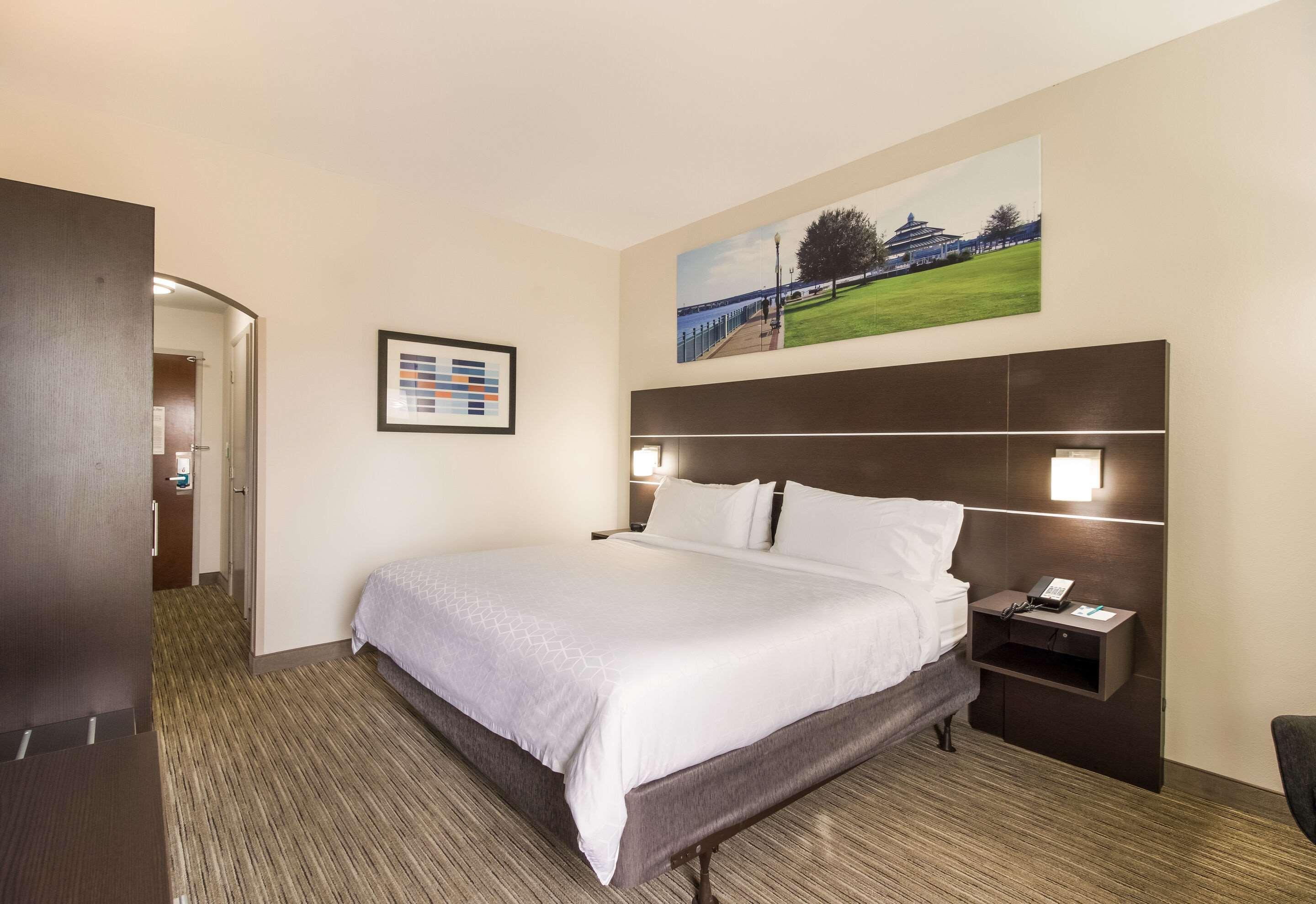 Hotel Clarion Pointe New Bern Exterior foto